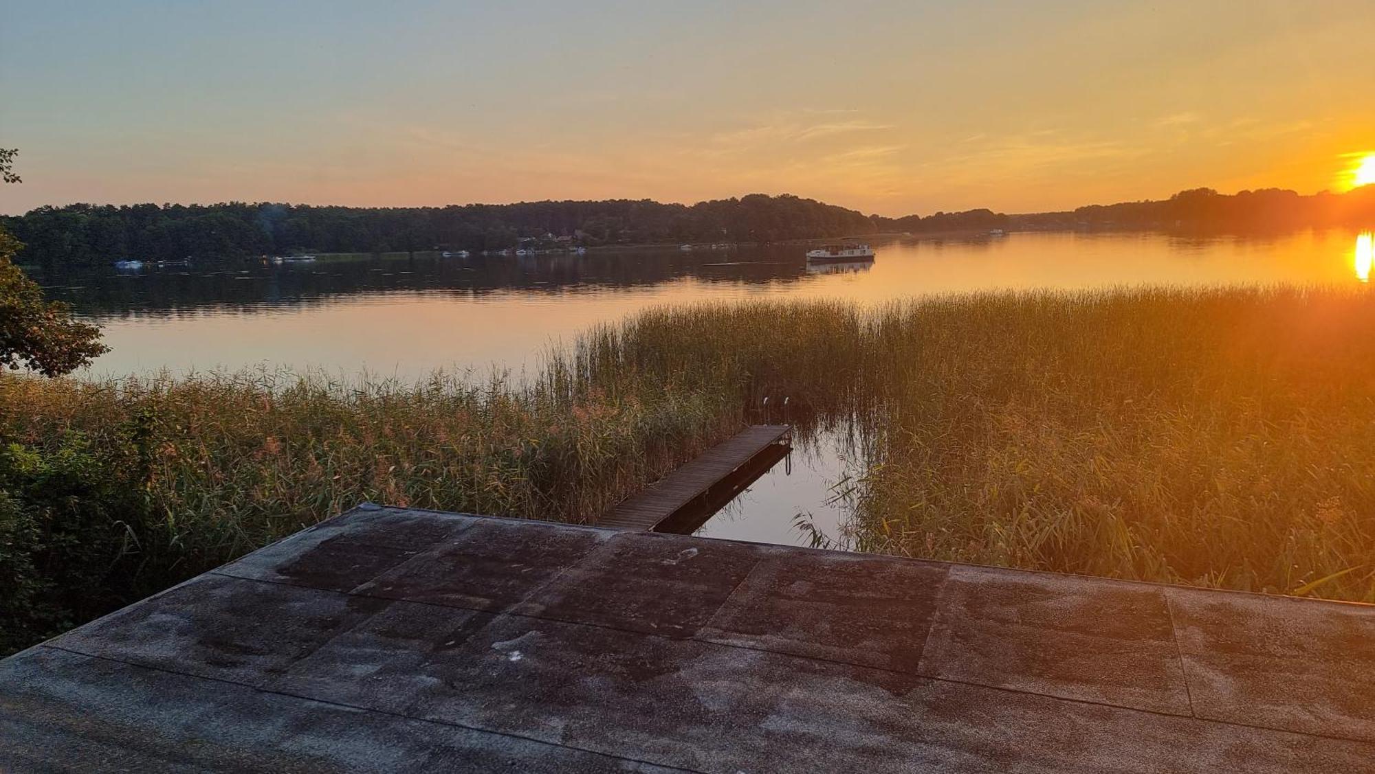 Mecklenburgische Seenplatte - Fh Mit Optionalem Steg Und Ruderboot Grosszerlang Luaran gambar